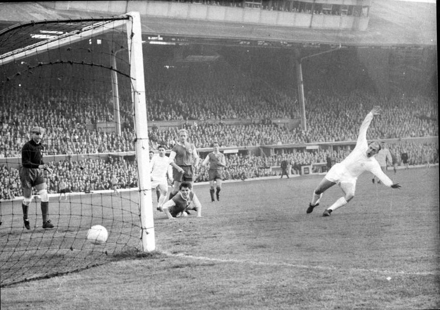 Finale Coppa dei Campioni 1960: il Real ne fa sette all&#39;Eintracht, questo  il primo di Di Stefano